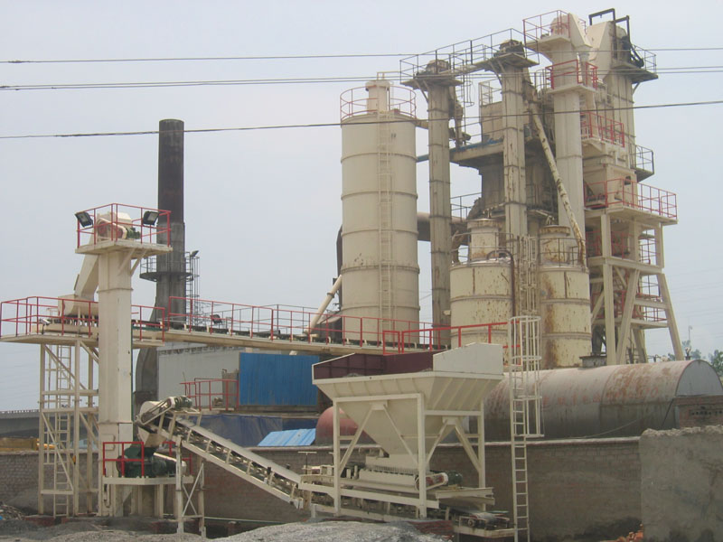 Breaking the Mold: Exploring the Differences Between Cold Recycling and Traditional Hot-Mix Asphalt Production