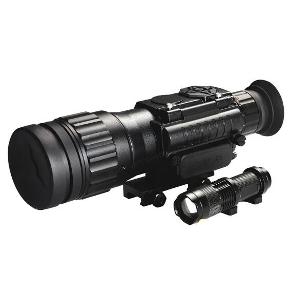 Exploring the Practical Applications of Photoelectric Conversion Night Vision Scopes