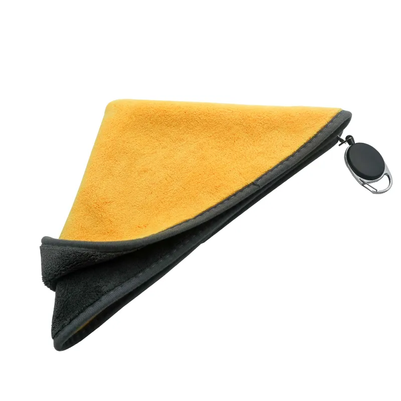 What to Look for in a Microfiber Soft Golf Towel: A Golfer’s Checklist